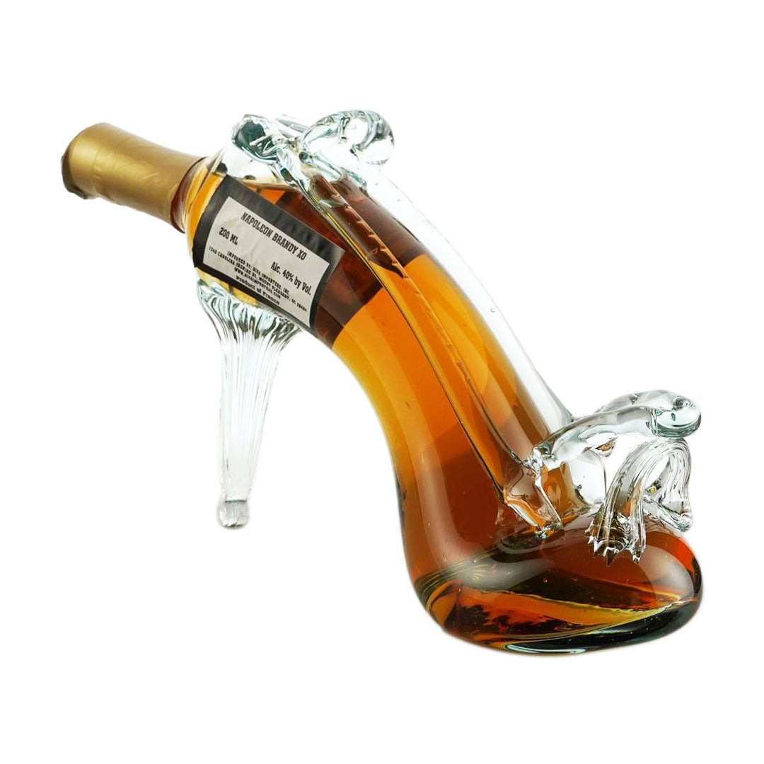 Hot Sale High Heel Shoe Shape Glass Bottle High Quality Borosilicate Glass  Whiskey Wine Decanter - China Glass Decanter and Glass Wine Cup price |  Made-in-China.com